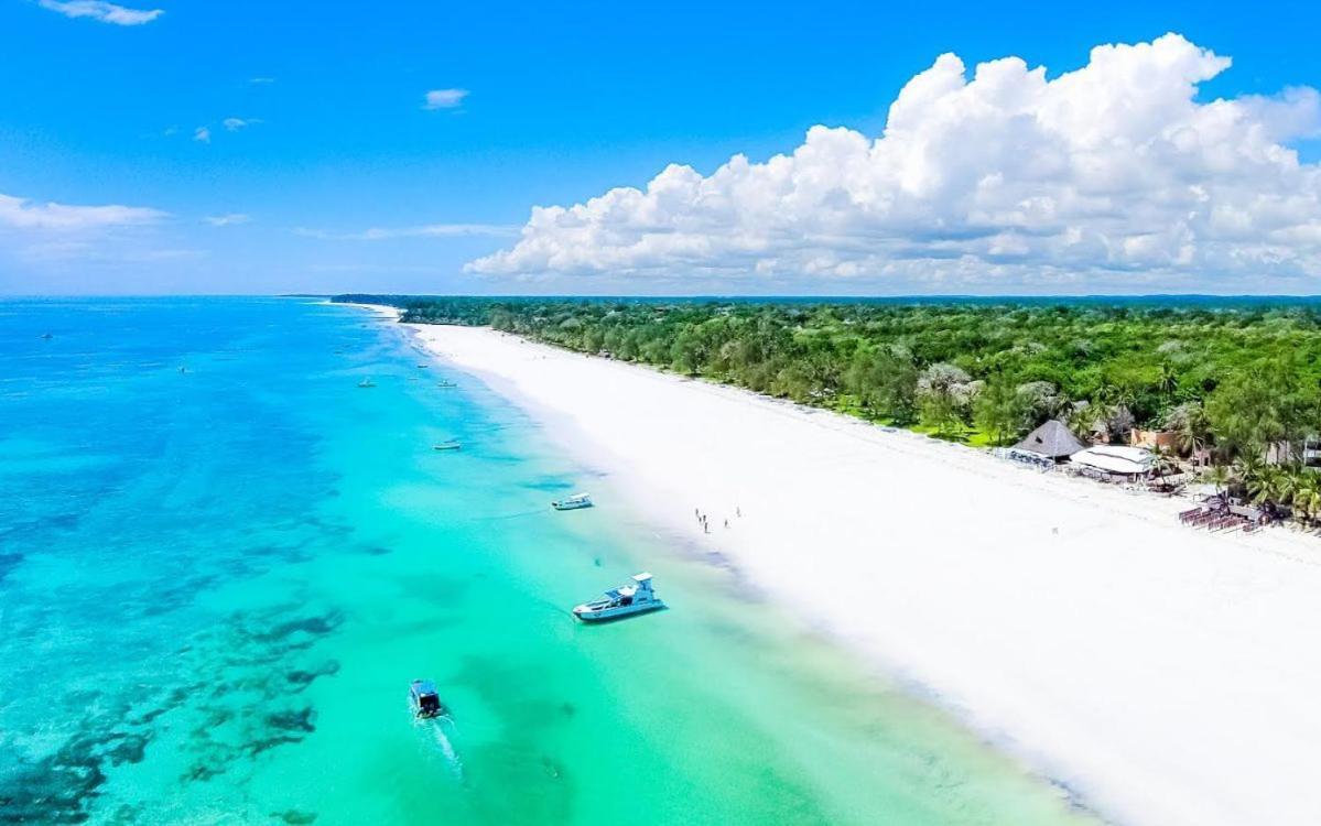 Mbili Kuwili Studio Suites Diani Beach Exterior photo
